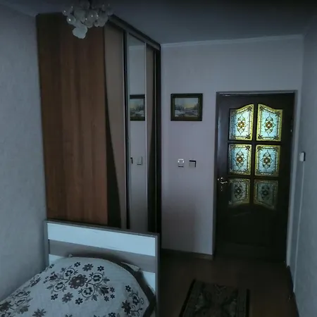 вишня,двокімнатна Apartman *